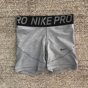 Nike Pro Shorts S